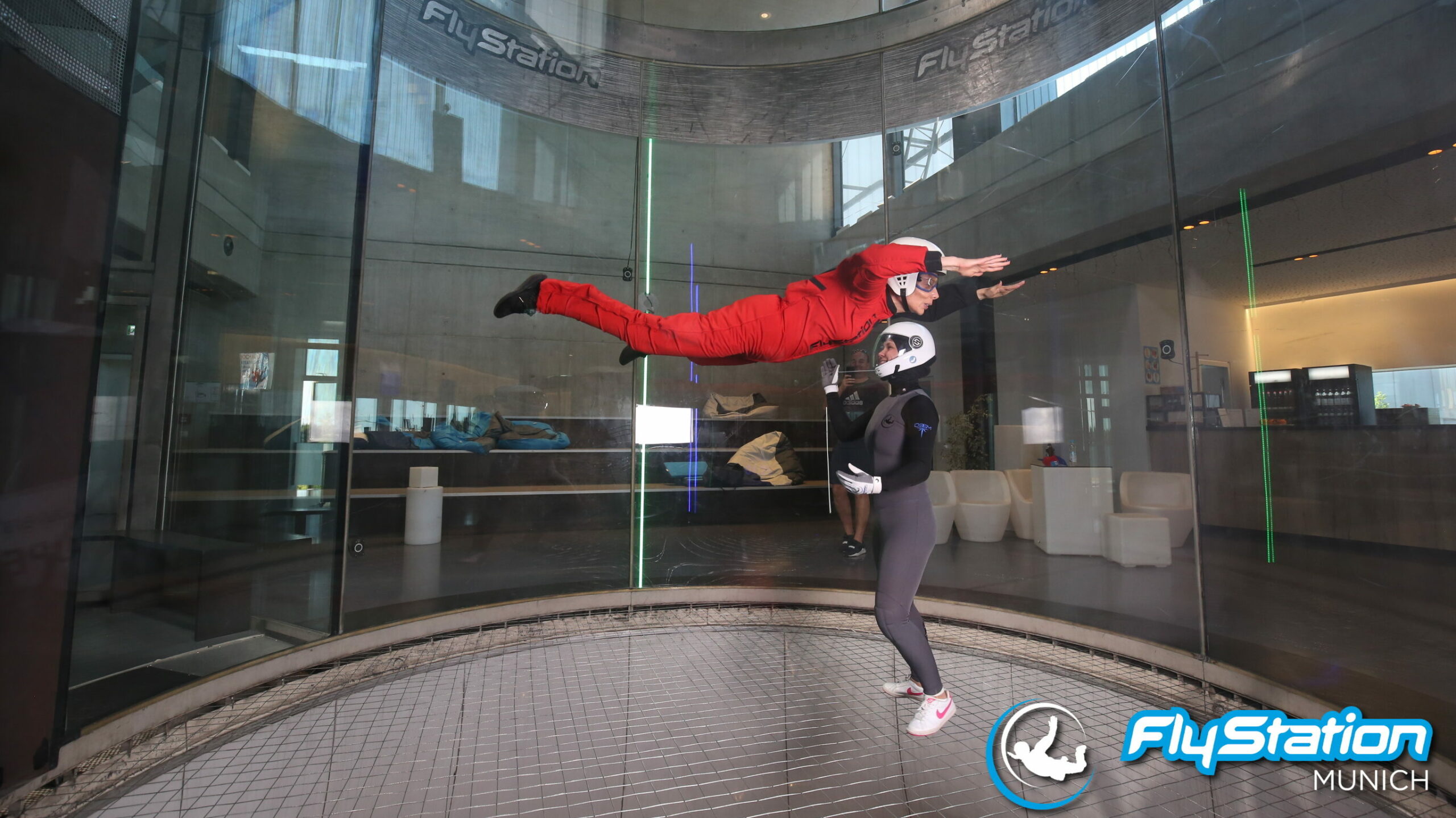 skydiving indoor