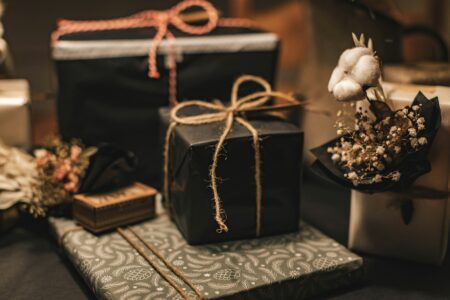Cadouri speciale de 8 Martie – 20 de idei de cadouri altfel
